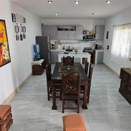 Los Place Antigua Gt